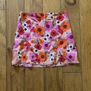 Floral mini skirt